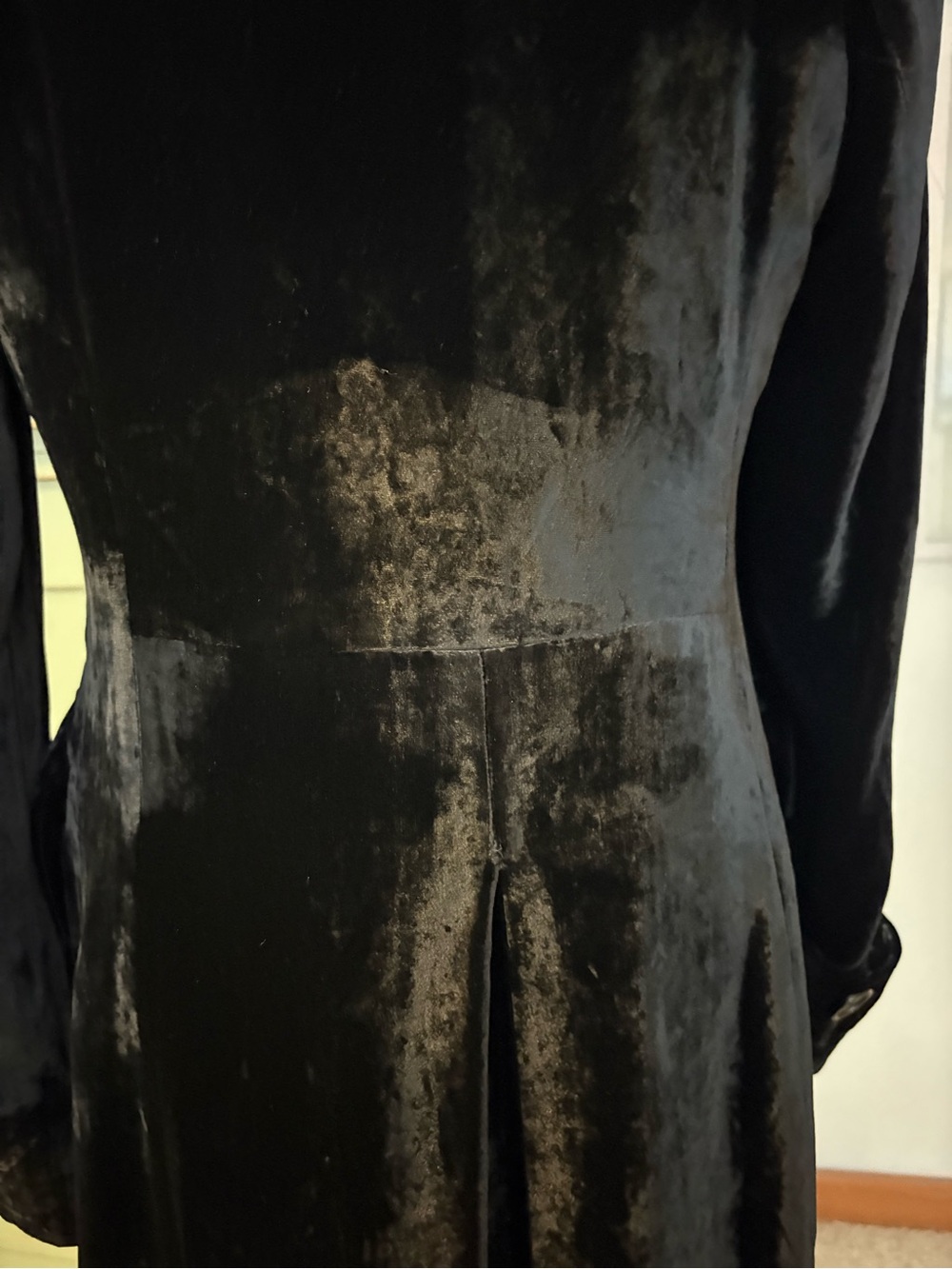 VINTAGE SCAPA Black Velvet Frock Coat Military Gothic Victorian Long Jacket(12) - Picture 14 of 16